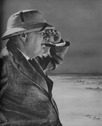 Herr Churchill spionerar fienden, 1943.