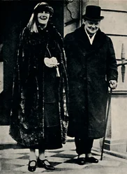 Herr och fru Churchill i början av tjugotalet, 1923, 1945.