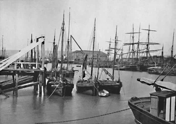 Newhaven - I hamnen, 1895