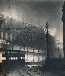 Nio timmars bombning. När Sheffields tur kom var det mitt på vintern. 1940 1942