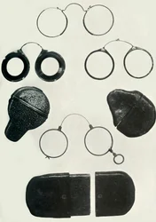 Nürnbergs glasögon och fodral: sent 1600-tal och tidigt 1700-tal, 1934.