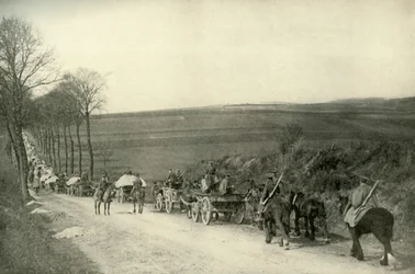 På väg till skyttegravarna, 1919.