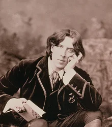 Oscar Wilde, irländsk född dramatiker och kvickhet, 1882