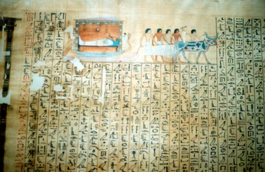 Papyrus från en forntida egyptisk dödbok