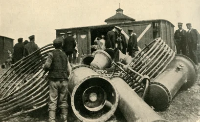 Förberedelser för evakueringen av Warszawa, första världskriget, 1915, c1920.