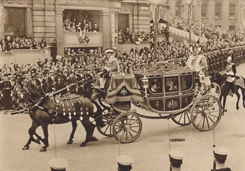 Prinsessan Elizabeth och hennes kusin Lord Lascelles med Princess Royal, 1937
