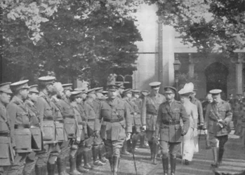 Proceeding to the investiture, 25 augusti 1915, 1939