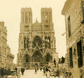 Reims katedral, Reims, norra Frankrike, c1914-c1918
