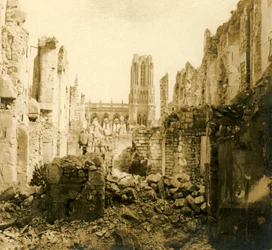 Reims katedral, Reims, norra Frankrike, c1914-c1918