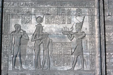 Relief på den romerska Mammisi, Hathors tempel, sen ptolemaisk och romersk, c125 f.Kr. - c60 e.Kr.