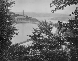 Reservoir, Eden Park, Cincinnati, Ohio, c1897.