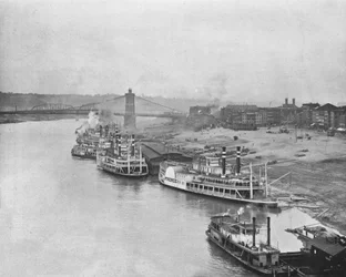 River Front, Cincinnati, Ohio, USA, c1900.