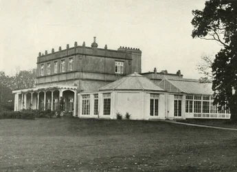 Royal Lodge, Windsor: Kungafamiljens lantställe, 1937