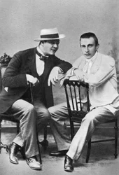 Den ryske operasångaren Feodor Chaliapin med kompositören och pianisten Sergei Rachmaninov, c1890