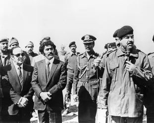 Saddam Hussein håller ett tal, Irak, 1986