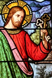 Saint Fargeau kyrka. Fönster i målat glas. Jesus. Frankrike