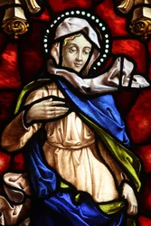 San Jeronimos kyrka. Färgatglas. Jungfru Maria Madrid Spanien