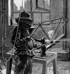 Sandblästring av skarvarna på en cykelram, Frankrike, 1896