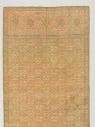 Skärp med blomfält och gavel på guldbotten, 1700-tal.