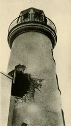 Scarborough fyr träffad av en tysk bomb, första världskriget, december 1914, c1920.