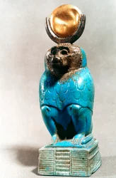 Staty av den antika egyptiska guden Thoth i babianform