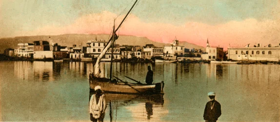 Suez - Utsikt över tounen under högt vatten, c1918-c1939.
