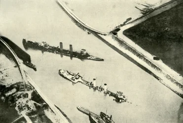 Blockeringen av Zeebrugge hamn, 1919.