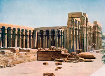 Kolonnaden av Amenhotep III, Luxors tempel, Egypten, 1900-talet