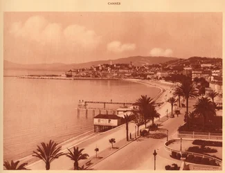 Croisetten och Mont Chevalier, Cannes, 1930.