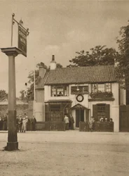 Den gröna mannen på Putney Heath, c1935.