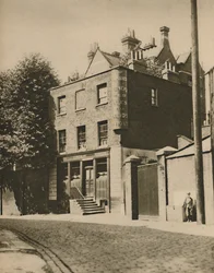 The Grenadier i Wilton Mews, Where Coachmen Drink No More, c1935.