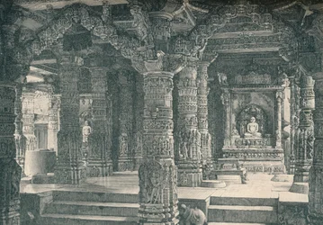 Interiören av ett Jain-tempel vid Mount Abu i Rajputana, c1903, 1904
