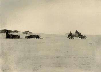 The Motor Hauling Stores for a Depå, 1909