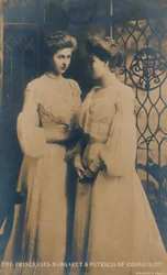 Prinsessorna Margaret och Patricia av Connaught, c1900.