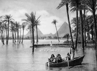 Pyramiderna i Giza under en översvämning, Kairo, Egypten, c1920-talet