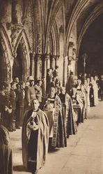 The Regalia, 12 maj 1937