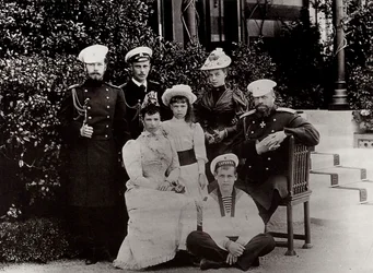 Den ryska kejserliga familjen, c1892-c1894