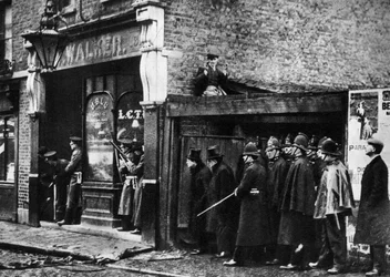Sidney Street belägringen, Whitechapel, London, 1911, 1935