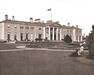The Viceroys Lodge, Dublin, Irland, 1894.