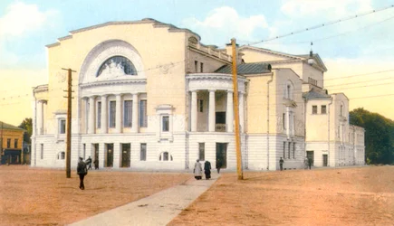 Volkovteatern, Jaroslavl, Ryssland, 1880-1890-talen