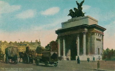 Wellington Arch, London, c1910.