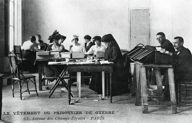 Krigsfångens kläder, Champs-Élysées, Paris, första världskriget, 1914-1918