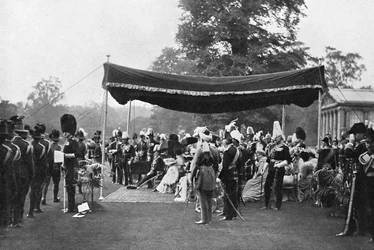 Kröningsparaden, 1902-1903