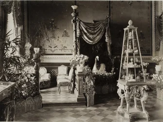 Utställningen av den ryska kejsarfamiljens Fabergé-samling på Dervis Mansion i St. Pete