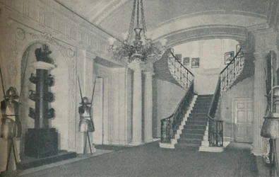Den fina trapphallen i First Lords residens på amiralitetet, 1937