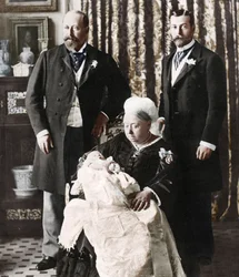 Den blivande kung Edward VIII:s dopdag, 16 juli 1894