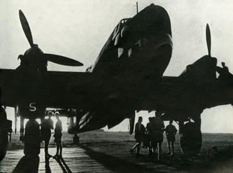Postkörningen till Benghazi var nu möjlig, c1942-1943, 1945.