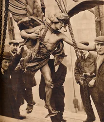 Avlägsnandet av Eros, 1925, 1938