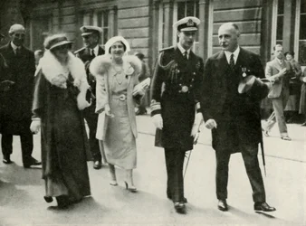 Deras majestäter i Edinburgh under jubileumsfirandet av kung George V 1935, 1937.