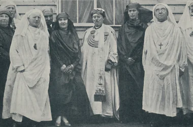 Deras majestät i Wales, 1926, 1937.